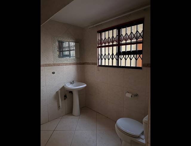 3 BEDROOM TOWNHOUSE TO LET IN SONNEVELD